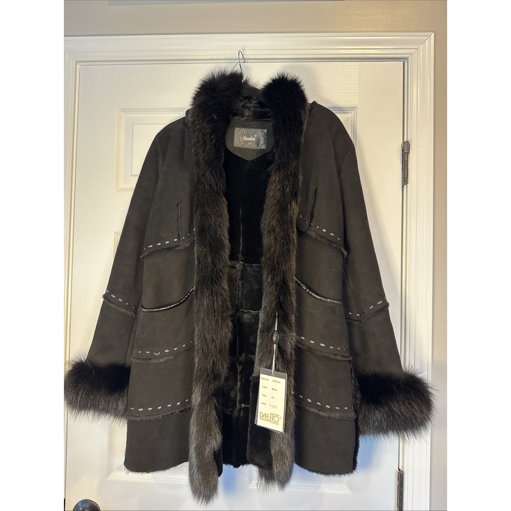 Daeho Women's Black Fox Jacket with Leather Accents Hooded Size L NWT Vintage